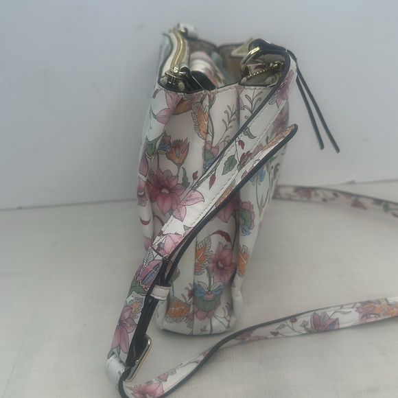 Nine West Floral Shoulder/Crossbody Purse Strap Three Section Zip Snap - Picture 2 of 10